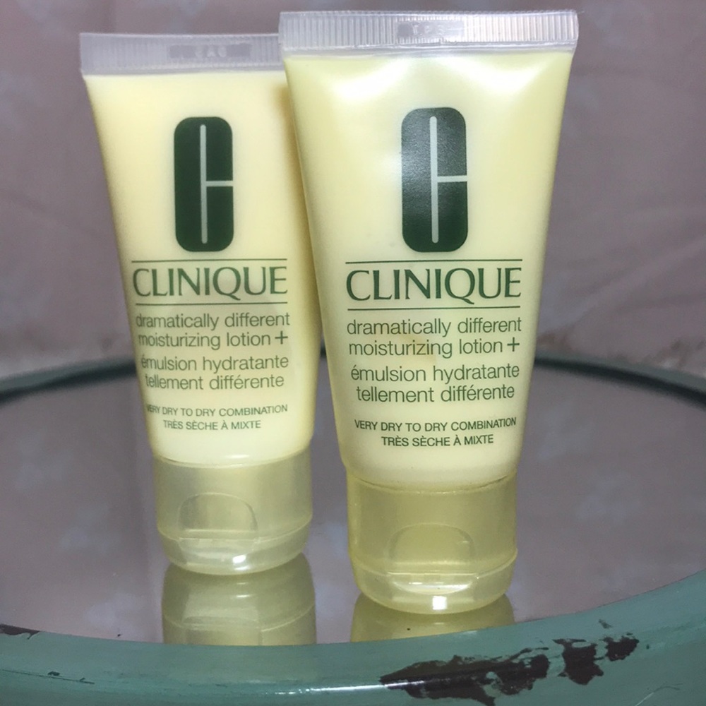 Clinique - Dramatically Different Moisturizing Lotion+ Duo